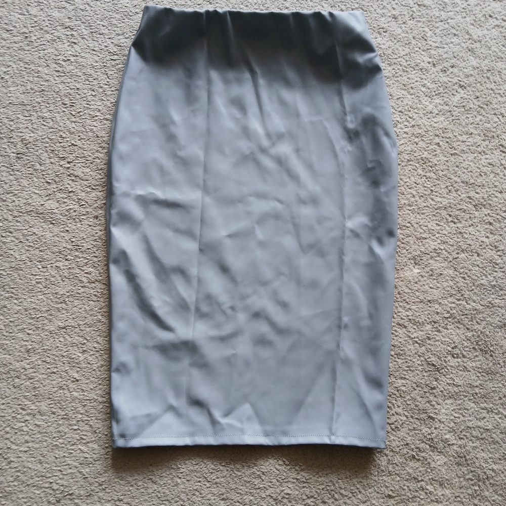 🤯 2/$15 Revamped Gray Faux Leather Skirt, Size XXS